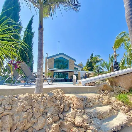וילה Mediterranean View