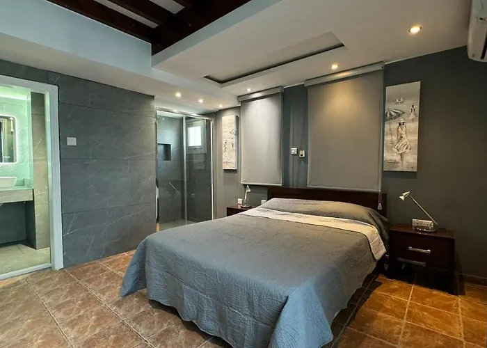 Mediterranean View *